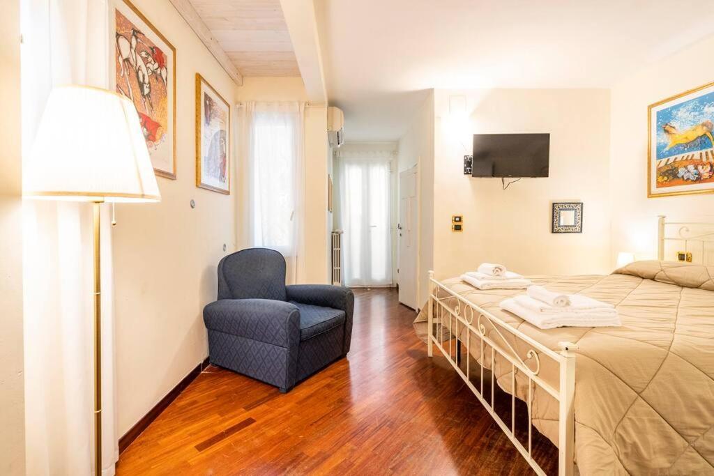 Araba Fenice Apartments - Bari Centro Екстериор снимка