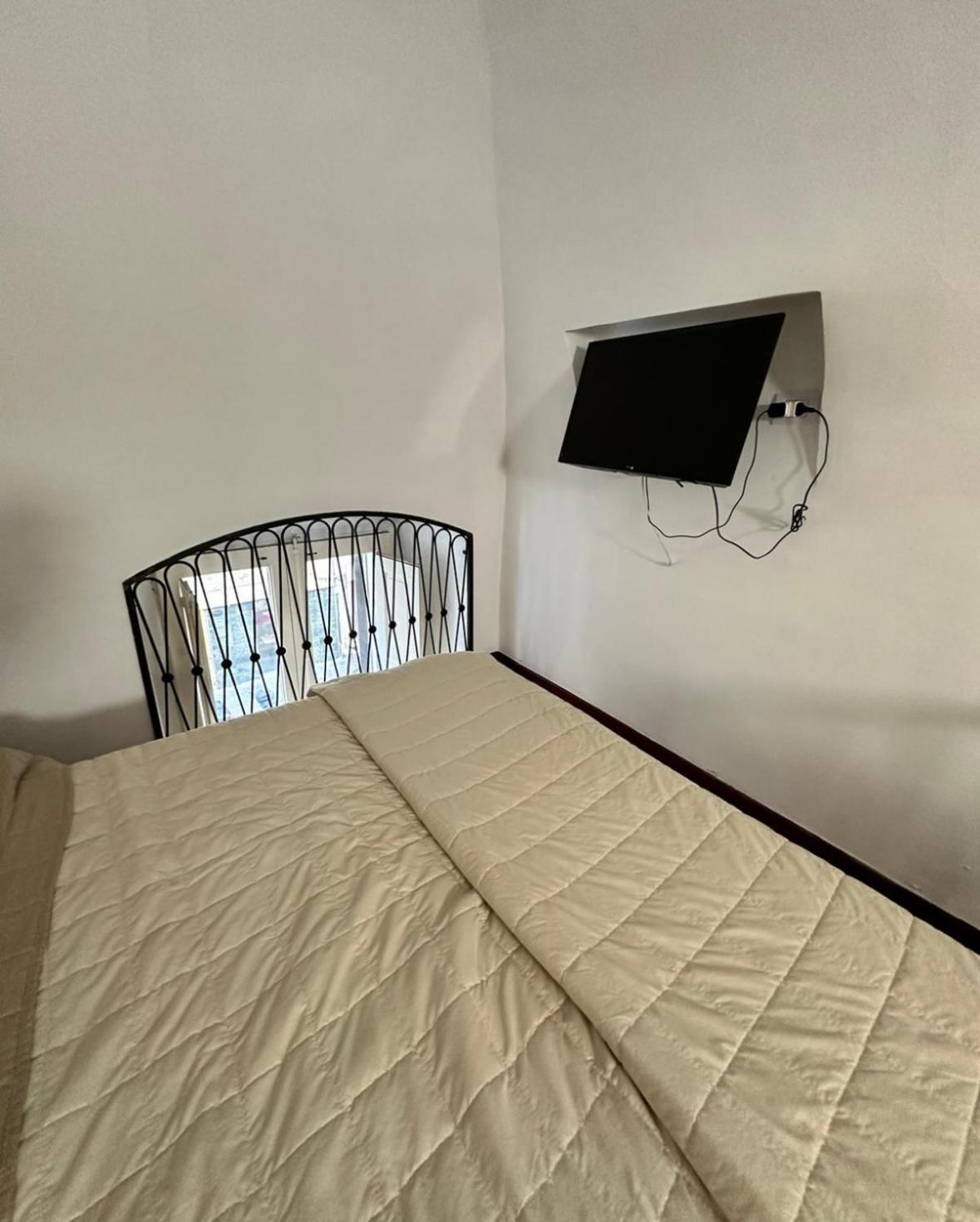 Araba Fenice Apartments - Bari Centro Екстериор снимка