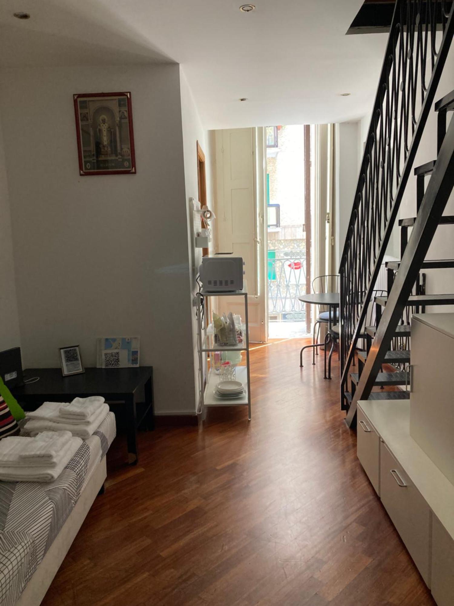 Araba Fenice Apartments - Bari Centro Екстериор снимка