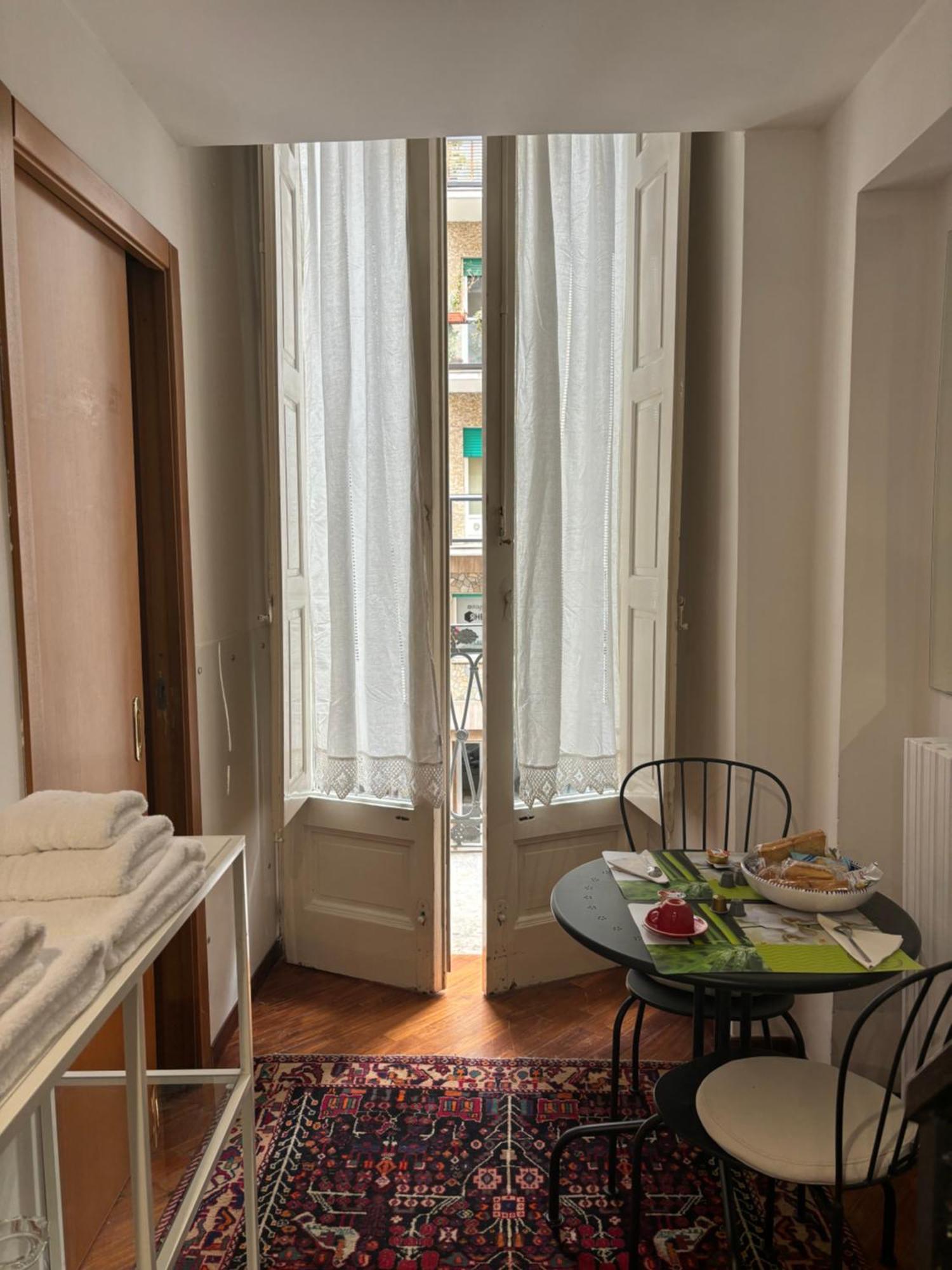 Araba Fenice Apartments - Bari Centro Екстериор снимка