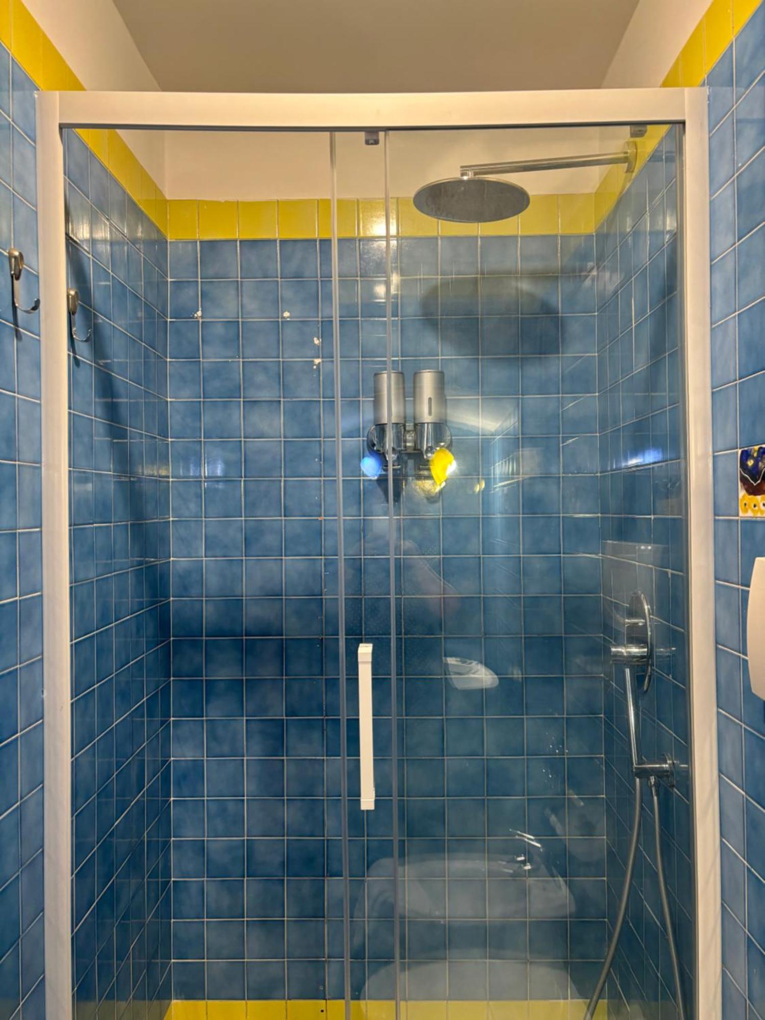 Araba Fenice Apartments - Bari Centro Екстериор снимка