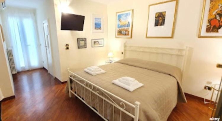 Araba Fenice Apartments - Bari Centro Екстериор снимка